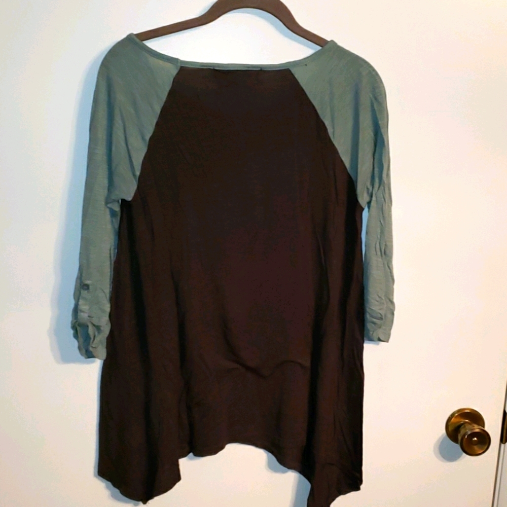 Tunic - Picture 2 of 4